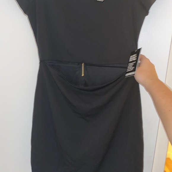 Express mini dress with exposed crop top - Picture 2 of 4
